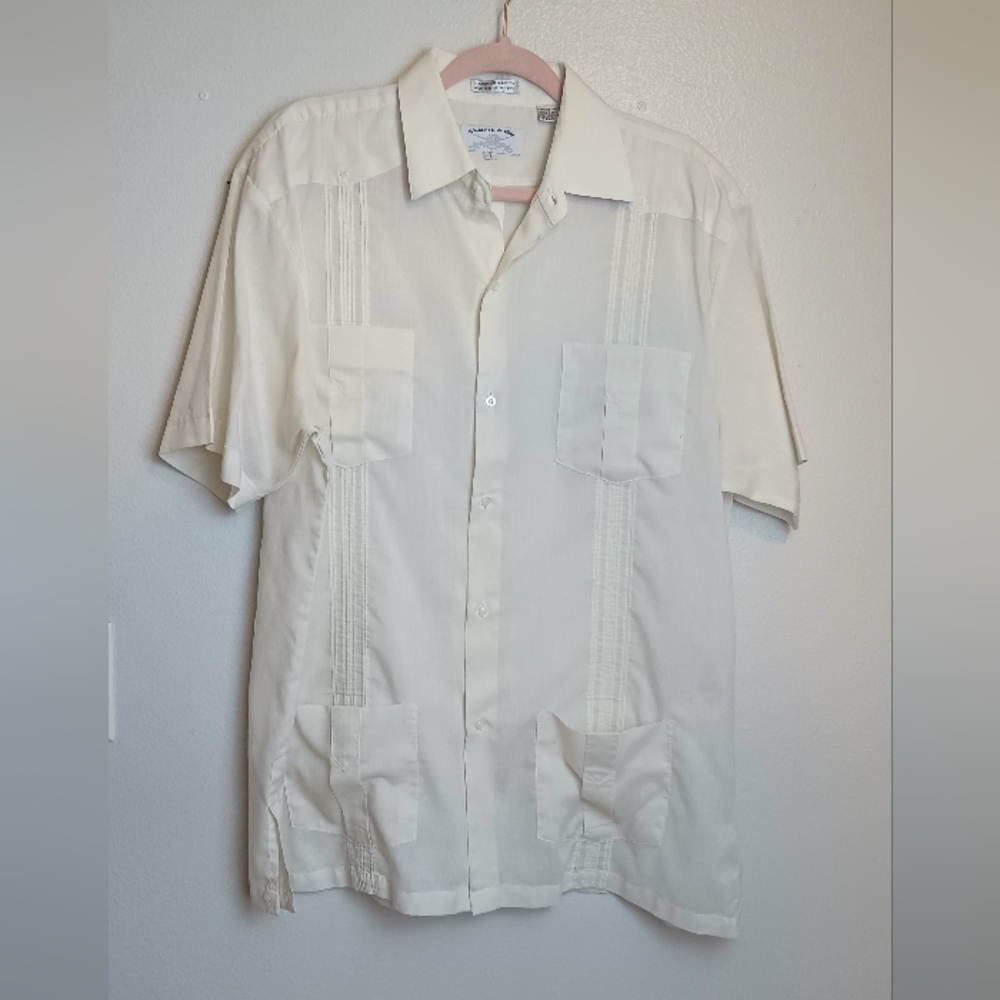 Men’s Short Sleeve Button Up Large